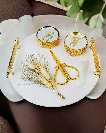 Commitment  Gold Polyester Nişan Tepsisi 