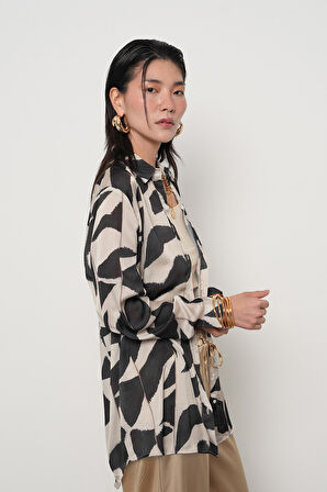 KADIN DESENLİ ÇİZGİ DETAYLI OVERSİZE GÖMLEK