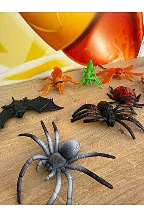 Oyuncak Hayvanlar Böcekler 8 Adet Şaka Hayvanları Örümcek Arı Çekirge Büyük Boy