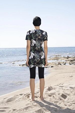 Estiva 23807 Siyah Kısa Kol  Yarı Kapalı Mayo