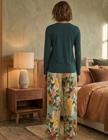 Biçomi Çiçek ve Yaprak Desenli Nefes Alan Yumuşak Doku Ev & Uyku Pijama Takımı