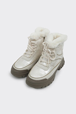 Comfort Kürklü Kadın Bot