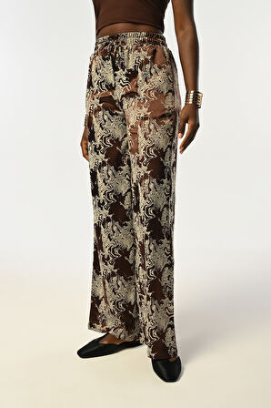 KADIN BELİ LASTİKLİ BOL PAÇA KARIŞIK DESENLİ KAHVERENGİ PANTOLON