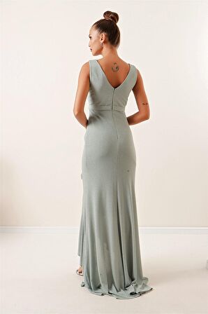 Kruvaze Yaka Önü Volanlı Balık Elbise Mint