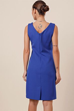 V Yaka Klasik Kısa Krep Elbise Saks