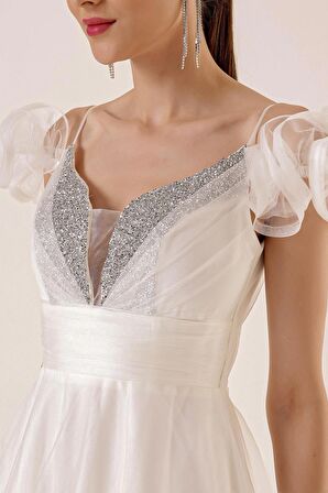 Ön Arka V Yaka İp Askılı Düşük Kollu Önü Taş Detaylı Astarlı Uzun Tül Elbise Krem