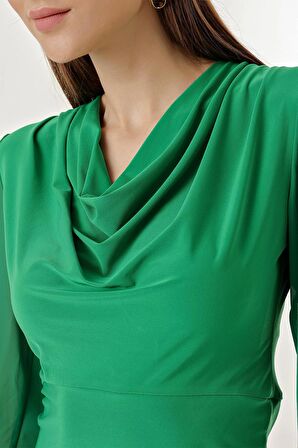 Degaje Yaka Kolları Şifon Likralı Bluz