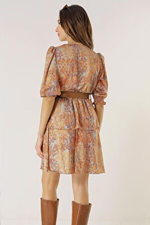 Kruvaze Yaka Astarlı Beli Kemerli Dal Desenli Katlı Saten Elbise