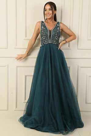 Taş Ve Boncuk İşlemeli Astarlı Uzun Tül Elbise