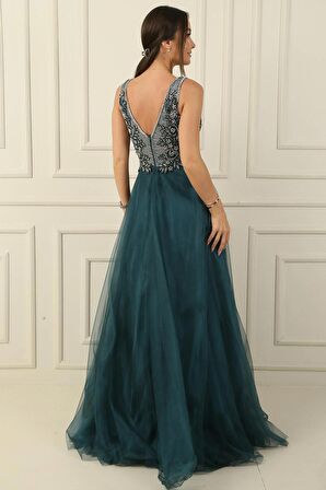 Taş Ve Boncuk İşlemeli Astarlı Uzun Tül Elbise