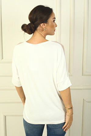 Omuz Tül İşlemeli Önü Taşlı Harfli Geniş Kalıp Bluz