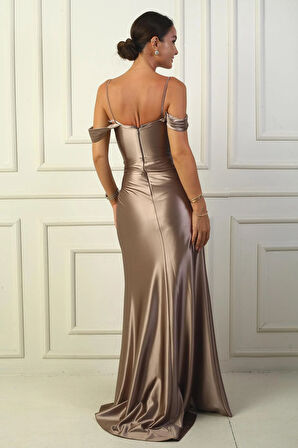 Kadın İp Askılı Düşük Kol Önü Drapeli Pencereli Astarlı Uzun Saten Elbise