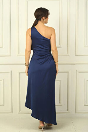 Tek Omuz Yan Kısmı Boncuk İşlemeli Asimetrik Elbise