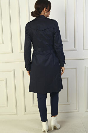 Kadın Önü Düğmeli Beli Kuşaklı Cepli Pardesü