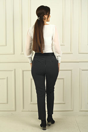 Kadın Beli Lastikli Cepli Boyuna Çizgili Dar Paça Pantolon