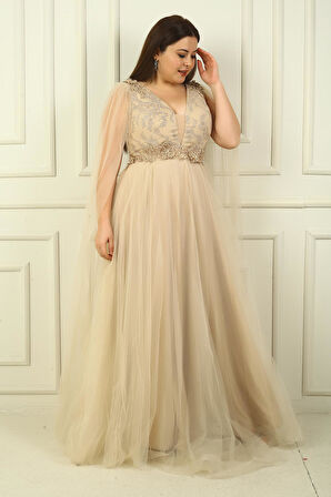 Kadın Ön Arka V Yaka Üstü Boncuk İşlemeli Geniş Beden Aralıklı Uzun Tül Abiye Elbise