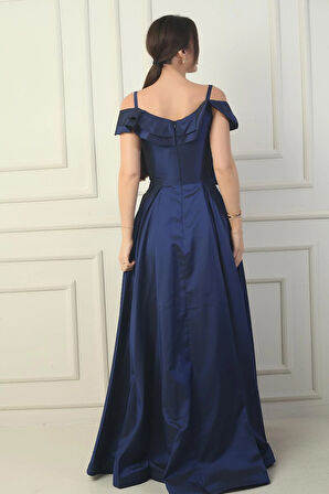 Kadın İp Askılı Kayık Yaka Gül Detaylı Astarlı Cepli Uzun Tafta Abiye Elbise