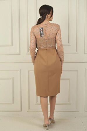 Kadın Üstü Tül Yaprak Flok Baskılı Kemerli Kısa Krep Elbise