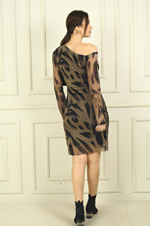 Kadın Asimetrik Yaka Astarlı Fırça Desen Leopar Desenli Kısa Tül Elbise