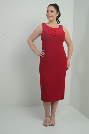 Degaje Yaka Taş Detaylı Astarlı Büyük Beden Krep Midi Elbise