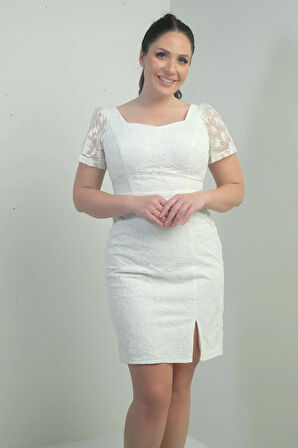 Kadın Beşgen Yaka Astarlı Önü Mini Yırtmaçlı Büyük Beden Simli Tül Elbise