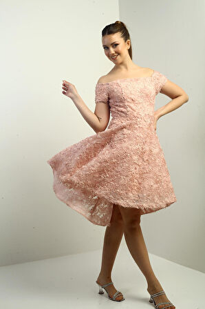 Kadın Madonna Yaka Önü Kısa Arkası Uzun Astarlı 3 Boyut Çiçekli Elbise