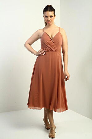 Kadın İp Askılı Kruvaze Yaka Astarlı Arkası Bağcıklı Kloş Şifon Elbise