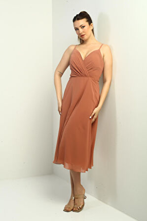 Kadın İp Askılı Kruvaze Yaka Astarlı Arkası Bağcıklı Kloş Şifon Elbise