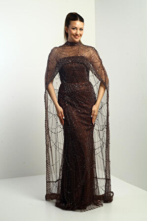 Kadın Straplez Taş-Pul İşlemeli Pelerinli Astarlı Uzun Abiye Elbise