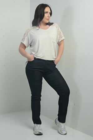 Kadın Yüksek Bel Boru Paça Likralı Büyük Beden Kot Pantolon