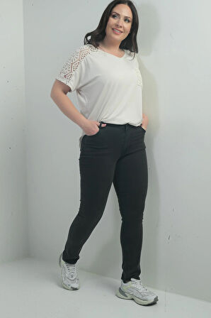 Kadın Yüksek Bel Boru Paça Likralı Büyük Beden Kot Pantolon