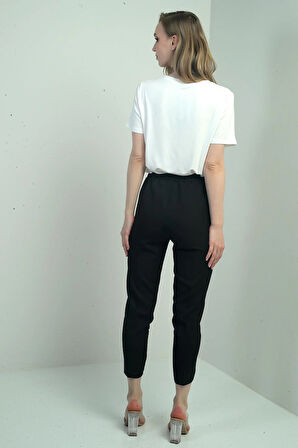 Kadın Beli Lastikli Yandan Cepli Havuç Paça Pantolon