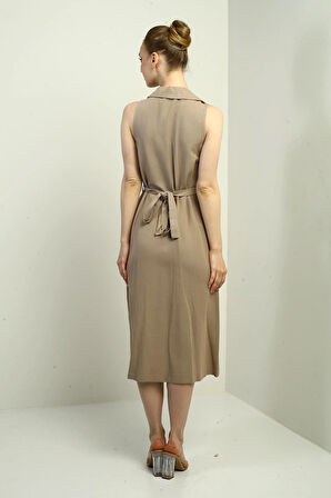 Kadın Polo Yaka Ön Pile Düğme Detaylı Midi Keten Elbise