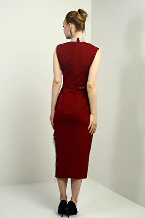 Kadın Taşlı Hakim Yaka Beli Kemerli Yanı Zincir Detaylı Yırtmaçlı Kendinden Telalı Midi Elbise