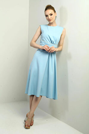 Kadın Beli Taş Detaylı Drapeli Kloş Midi Krep Elbise