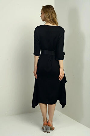 Kadın Çeyrek Kollu Beli Kemerli Asimetrik Krep Saten Midi Elbise