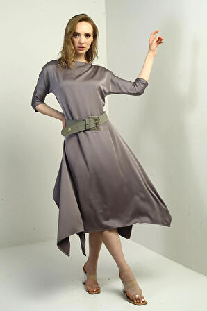 Kadın Çeyrek Kollu Beli Kemerli Asimetrik Krep Saten Midi Elbise