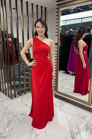 Kadın Tek Omuz Yan Pencere Detaylı Uzun Krep Saten Elbise