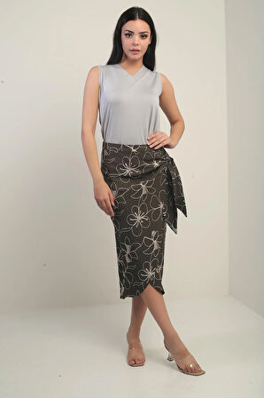 Kadın Yandan Bağlamalı Kordeneli Midi Etek