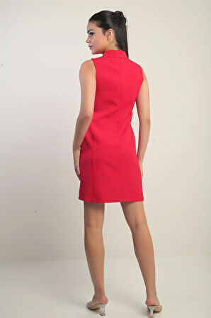 Kadın Çift Cepli Düğme Detaylı Kolsuz Kısa Elbise