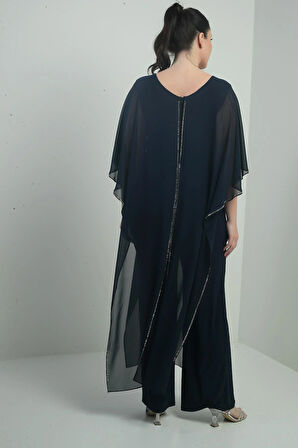 Kadın Üstü Şifon Taş Detay Pelerinli Bol Paça Likralı Büyük Beden Tulum