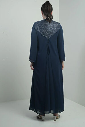 Kadın Üstü Pullu Önü Boncuk Detaylı Astarlı Büyük Beden Uzun Şifon Elbise