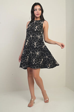 Kadın Yuvarlak Yaka Çiçek Desenli Kordeneli Kısa Elbise