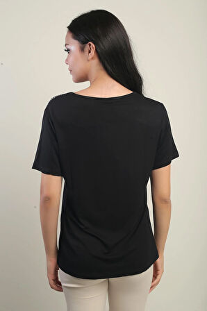 Kadın V Yaka Omuz Ve Cebi Taşlı Likralı Bluz