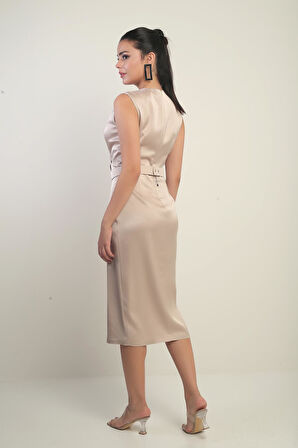 Kadın Kruvaze Yaka Önü Pileli Beli Kemerli Krep Saten Elbise