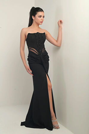 Kadın Boncuk Detaylı Bel Transparan Astarlı Uzun Straplez Elbise