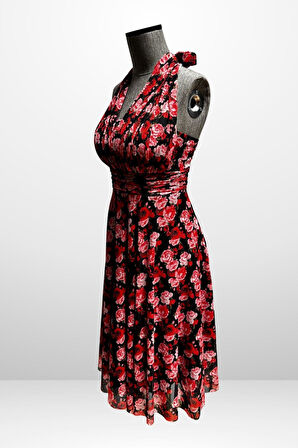 Kadın Boyundan Bağlamalı Astarlı Küçük Çiçekli Elbise