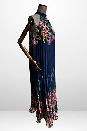 Kadın Çiçek Desenli Astarlı Plisoley Şifon Uzun Elbise