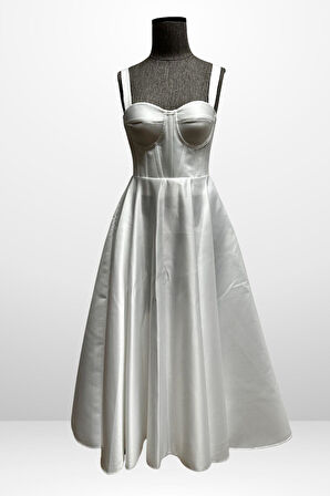 Kadın Askılı Sırtı İpli Korsajlı Saten Kloş Midi Elbise