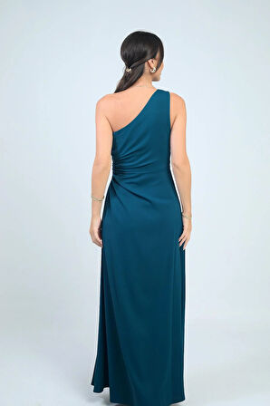 Kadın Tek Omuz Yan Pencere Detaylı Uzun Krep Saten Elbise